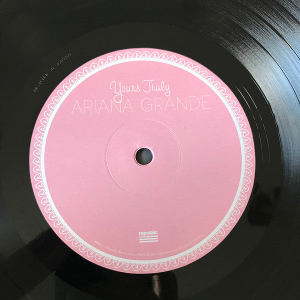 Ariana Grande : Yours Truly (LP, Album, RE)