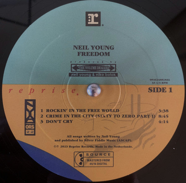 ワールドワイド2LP Neil Young Freedom 093624881834 Reprise Records /00660 Freedom Vinyl.png