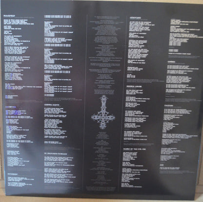 Ghost (32) : Skeletá (LP, Album, Vio)