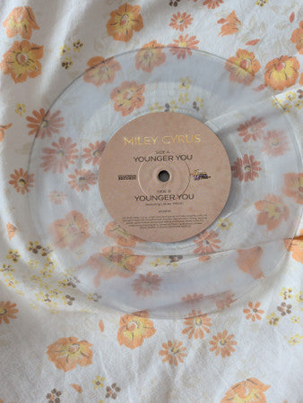 Miley Cyrus : Younger You (7", Single, Ltd, Cle)
